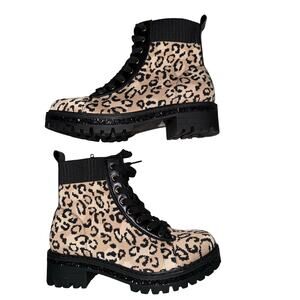New comfort comfortable cheetah leopard Chelsea hiking boots booties women’s 8